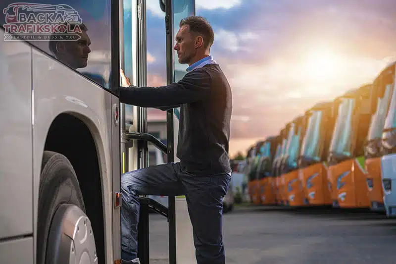 YKB Utbildningar Perfekt för dig som kör antigen buss eller lastbil